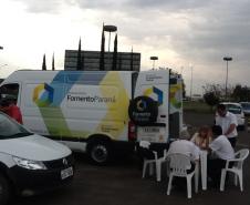 Taxistas que prestam serviços no Aeroporto Internacional Afonso Pena, em São José dos Pinhais, agora podem conhecer e contratar uma operação de crédito da linha Banco do Empreendedor Taxistas, da Fomento Paraná.
 
