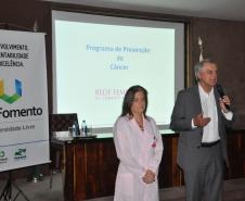 Palestra promovida pela UniFomento com a farmacêutica bioquímica Angela Zanlorenzi, voluntária da Rede Feminina de Combate ao Câncer, abordou a importância da alimentação saudável para prevenção do câncer.