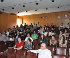 O professor Fernando Pianaro apresentou a palestra "Coaching e Mentoring na Administração Pública" na Fomento Paraná.
