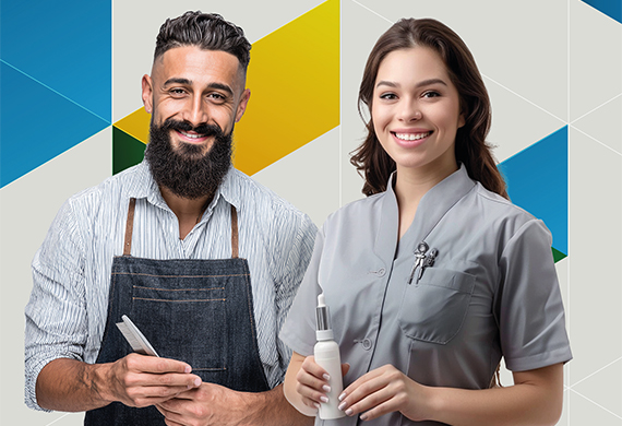 Microcrédito Fácil. Aimagem traz um hoem branco de cabelos escuros, com barba escura, espessa de camisa clara e avental escuro. Ao lado uma moça branca, de cabelos castanhos, com camisa cinza. Ambos estão sorrindo.