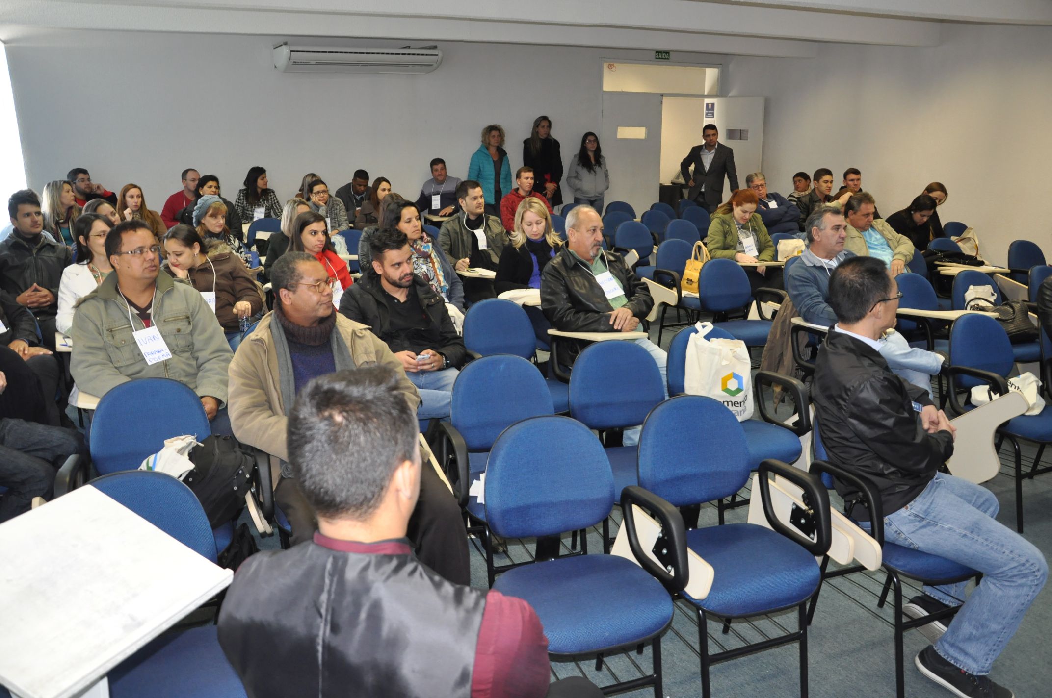 A Fomento Paraná conclui nesta sexta-feira (29) a capacitação de uma nova turma de agentes de crédito. São 49 pessoas que atuam em prefeituras e outras instituições parceiras em todo o Paraná. No total, são 45 municípios representados nessa turma.
