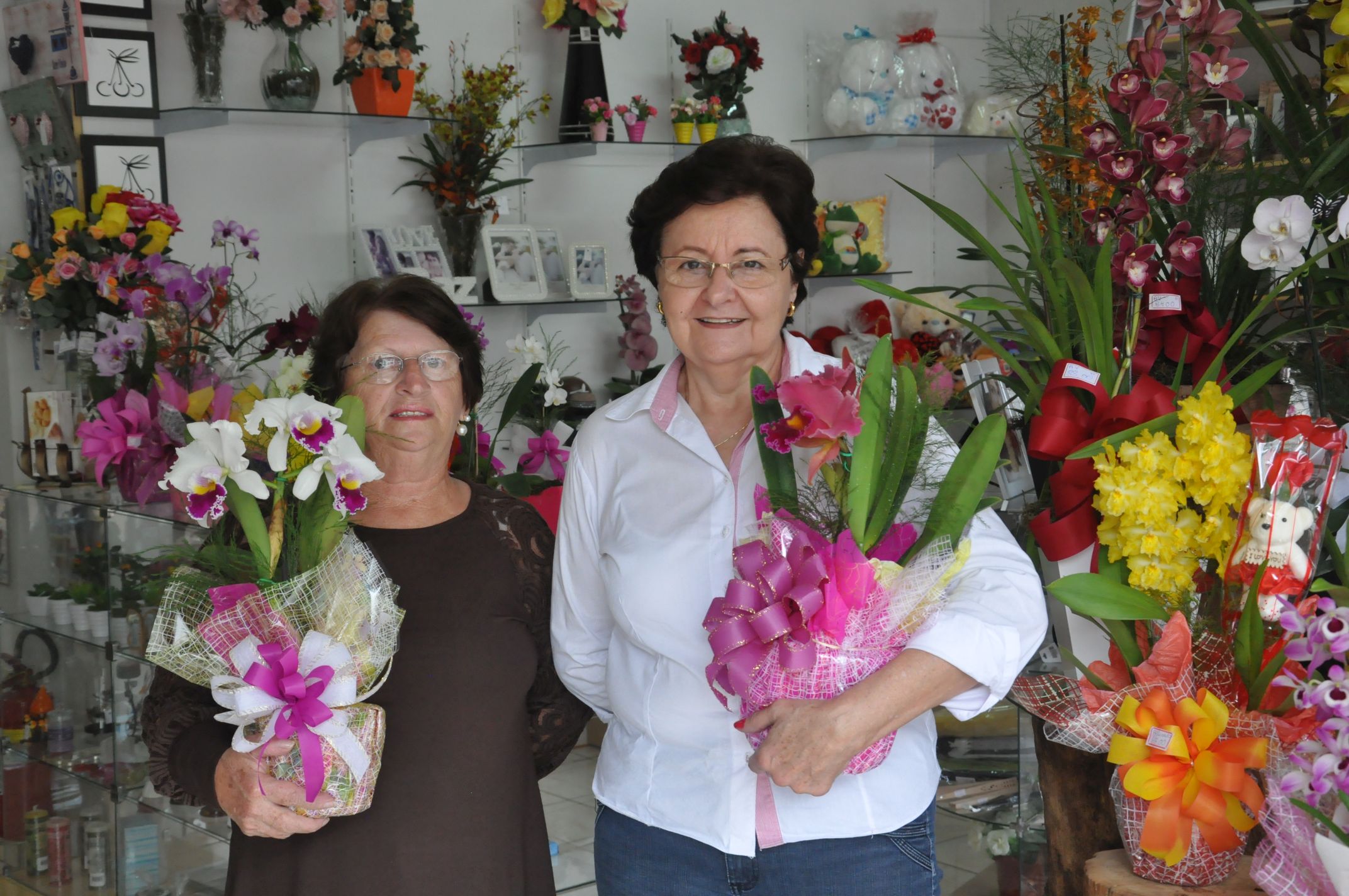 Marilde Nesello, de Toledo, transformou um orquidário em uma loja para comercializar flores e presentes e usa o microcrédito da Fomento Paraná como capital de giro.