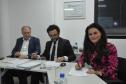 Assinatura do termo de compromisso entre a Fomento Paraná e o Cedes