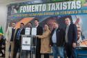 Governo do Paraná abre linha de crédito com juros subsidiados para taxistas renovarem frota