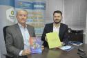Jorge Callado, do Ipartes, e Vinícius Rocha, da Fomento Paraná, na apresentação do relatório de impactos socioeconômicos ddo crédito da Fomento no PIB estadual