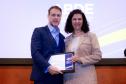 Claudio Stabile, diretor-presidente da Fomento Paraná com a nova presidente da ABDE, Maria Fernanda Coelho, na posse da nova diretoria da ABDE