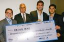 O site “Vende-se quadros.com.br”, de autoria de Rodrigo Lacerda Andre, foi eleito como a melhor ideia e recebeu um cheque no valor de R$ 10 mil . 