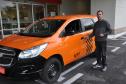 Silvio Lopes Correa, taxista em Curitiba, é um dos beneficiários da linha de crédito Banco do Empreendedor Taxista, da Fomento Paraná, que permite financiar aquisição de veículos novos e adaptação de carros de táxi, com taxa de juros a partir de 0,55% ao mês.