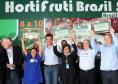 A equipe da Fomento Paraná também apresenta as linhas de crédito da instituição na feira HortiFruti Brasil Show, que acontece em Curitiba.