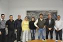 Técnicos da Fomento Paraná estão percorrendo a região metropolitana de Curitiba (RMC) para divulgar as linhas de crédito de baixo custo disponibilizadas pela instituição para apoiar empreendedores. À tarde, o gerente de relações institucionais da Fomento Paraná, Paulo Morva, visitou a Associação Rádio Taxi Araucária para mostrar os benefícios da linha de crédito exclusiva para os associados da entidade. 