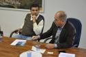 Técnicos da Fomento Paraná estão percorrendo a região metropolitana de Curitiba (RMC) para divulgar as linhas de crédito de baixo custo disponibilizadas pela instituição para apoiar empreendedores. À tarde, o gerente de relações institucionais da Fomento Paraná, Paulo Morva, visitou a Associação Rádio Taxi Araucária para mostrar os benefícios da linha de crédito exclusiva para os associados da entidade. 