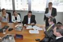 A Fomento Paraná e a distribuidora de medicamentos curitibana Nunesfarma assinaram nesta quarta-feira (12) um contrato de financiamento de R$ 3,9 milhões pela linha Inovacred. Este é o segundo contrato nesta linha que a Fomento Paraná assina em 2014. 