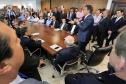 Governador Beto Richa assina contratos de financiamentos com a Secretaria de Desenvolvimento Urbano (SEDU) e a FomentoParaná para obras de infraestrutura urbanas e equipamentos para municípios. 04/03/2015.Foto:Arnaldo Alves/ANPr