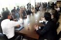 Governador Beto Richa, acompanhado pelo, Secretário de Desenvolvimento Urbano, Ratinho Junior, Presidente da Fomento Paraná, Juraci Barbosa Sobrinho, Deputados, Hussein Bakri, Alexandre Curi, Luiz Claudio Romanelli e demais autoridades, assina Contrato de Financiamento referente a Obras de Infraestrutura Urbana e Aquisição de Equipamentos Viários com os Prefeitos dos Municípios de Arapoti, Braz Rizzi e Tapejara, Noé Caldeira Brandt