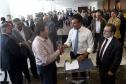 Governador Beto Richa, acompanhado pelo, Secretário de Desenvolvimento Urbano, Ratinho Junior, Presidente da Fomento Paraná, Juraci Barbosa Sobrinho, Deputados, Hussein Bakri, Alexandre Curi, Luiz Claudio Romanelli e demais autoridades, assina Contrato de Financiamento referente a Obras de Infraestrutura Urbana e Aquisição de Equipamentos Viários com os Prefeitos dos Municípios de Arapoti, Braz Rizzi e Tapejara, Noé Caldeira Brandt