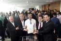 Governador Beto Richa, acompanhado pelo, Secretário de Desenvolvimento Urbano, Ratinho Junior, Presidente da Fomento Paraná, Juraci Barbosa Sobrinho, Deputados, Hussein Bakri, Alexandre Curi, Luiz Claudio Romanelli e demais autoridades, assina Contrato de Financiamento referente a Obras de Infraestrutura Urbana e Aquisição de Equipamentos Viários com os Prefeitos dos Municípios de Arapoti, Braz Rizzi e Tapejara, Noé Caldeira Brandt