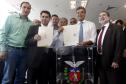 Governador Beto Richa, acompanhado pelo, Secretário de Desenvolvimento Urbano, Ratinho Junior, Presidente da Fomento Paraná, Juraci Barbosa Sobrinho, Deputados, Hussein Bakri, Alexandre Curi, Luiz Claudio Romanelli e demais autoridades, assina Contrato de Financiamento referente a Obras de Infraestrutura Urbana e Aquisição de Equipamentos Viários com os Prefeitos dos Municípios de Arapoti, Braz Rizzi e Tapejara, Noé Caldeira Brandt