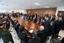 Governador Beto Richa assina com a Fomento Paraná liberação de licitação e homologação para obras de infraestrutura urbana nos municípios de Coronel Domingos Soares, Jesuítas, Ouro Verde do Oeste e Tamboara, e a liberação de licitações e homologações para obras de infraestrurura e aquisição de equipamentos pela Secretaria de Desenvolvimento Urbano (SEDU) para os municípios de Antonina, Andirá, Arapongas, Araucária, Boa Esperança, Campo Largo, Carambeí, Cianorte, Esperança Nova,