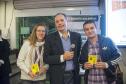 Jantar de confraternização com lideranças e empreendedores no evento Fomento Paraná e ACP nos Bairros. O evento conta com a palestra motivacional do professor Osmar Coutinho “EU-preendedorismo: como motivar, comprometer, trabalhar em equipe, fidelizar clientes, aumentar as vendas e superar todas as metas”. Foto: Felipe Rosa.