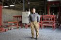 José Nilton Fonseca Santos, proprietário da empresa Cimentart, que produz blocos de concreto para pavimentação e alvenaria, financiou a máquina palletizadora com recursos da Fomento Paraná. 