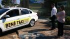 O motorista de táxi Benedito Raimundo Morais, conhecido como “Benê”, morador de Ibiporã, no Norte do estado, é um dos mais novos beneficiários de um financiamento da linha Banco do Empreendedor Taxistas, da Fomento Paraná.