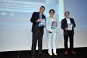 Juraci Barbosa, presidente da Fomento Paraná, Vitor Tioqueta, diretor superintendente do Sebrae/PR, Irene Viotti, autora do livro "Microcrédito - construindo histórias no Paraná", durante o Encontro Estadual de Agentes - Fomento Paraná e Sebrae/PR, em Foz do Iguaçu. 