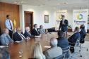 O governador Beto Richa anunciou nesta segunda-feira, 2/5, o lançamento de uma nova linha de microcrédito especial da Fomento Paraná, com limite de até R$ 20 mil em capital de giro. Richa também autorizou o aumento do limite para operações de microcrédito para pessoa física, de R$ 7,5 mil para R$ 10 mil, e para pessoa jurídica (MEI e microempresas), de R$ 15 mil para R$ 20 mil. 