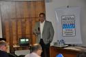 Palestra de técnico do BNDES durante o workshop "Linhas de Financiamento para 2016", promovido pela Abimaq, em Curitiba.