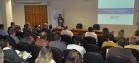 Palestra de técnico do BNDES durante o workshop "Linhas de Financiamento para 2016", promovido pela Abimaq, em Curitiba.