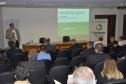 Palestra de técnico do BNDES durante o workshop "Linhas de Financiamento para 2016", promovido pela Abimaq, em Curitiba.