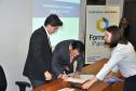 A Fomento Paraná firmou um Acordo de Cooperação Técnica com a Associação Brasileira da Indústria de Máquinas e Equipamentos (Abimaq), nesta segunda-feira (16). A assinatura aconteceu durante o workshop "Linhas de Financiamento para 2016", promovido pela Abimaq, em Curitiba.