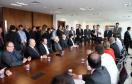 O governador Beto Richa aprovou nesta segunda-feira (20), durante reunião com prefeitos no Palácio Iguaçu, pedidos de financiamento de 72 municípios. São R$ 55,85 milhões  que devem ser liberados pelo Sistema de Financiamento aos Municípios (SFM).foto Orlando Kissner/ANPr.20/03/2017