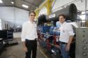 Rodrigo Duarte e Silvio Dalmolin, sócios da Solidda Energia, fabricante de  turbinas a vapor a partir de biomassa. Crédito da Fomento Paraná ajudou no desenvolvimento do projeto das turbinas.
Foto: Arnaldo Alves / ANPr.
