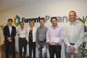 O vice-prefeito de Campo Magro, Osmar Leonardi, o secretário de Indústria, Comércio e Trabalho, Roberto Carlos Soares, e a agente de crédito do município, Inês de Brito, estiveram na Fomento Paraná nesta terça-feira (14/11).