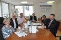 O prefeito de Campina Grande do Sul, Bihl Zanetti, foi recebido pelo presidente da Fomento Paraná, Vilson Ribeiro de Andrade, com uma excelente notícia nesta quarta-feira (17/1). O Ministério das Cidades selecionou dois projetos encaminhados pela Fomento Paraná para pavimentação de vias urbanas do município com recursos do programa Avançar Cidades.