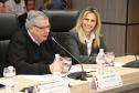 A governadora Cida Borghetti assina a regulamentação dos três fundos criados pelo Governo do Estado para fomento de micro e pequenas empresas paranaenses. São eles o Fundo de Aval Garantidor, Fundo de Capital de Risco e Fundo de Inovação.  -  Curitiba, 22/10/2018.  -  Foto: José Fernando Ogura/ANPr