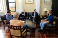 Em TIBAGI, encontro com o prefeito Artur Nolte (Butina) e o secretário de Desenvolvimento, Indústria e Comércio, Adriano João Maria Sleutjes.