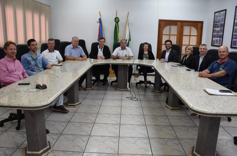 Reunião em Quatro Pontes