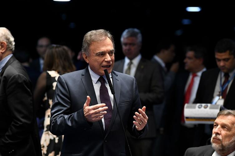 O programa Paraná Urbano III vai contribuir de maneira sustentável para a redução do déficit de infraestrutura urbana e de serviços básicos em todos os municípios e melhorar a capacidade de planejamento urbano do estado.