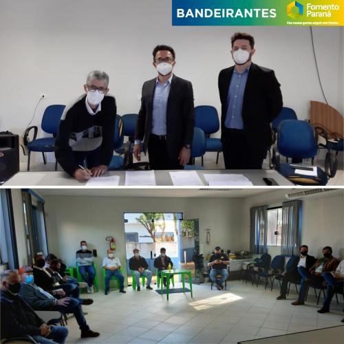 Assinatura de convênio em Bandeirantes, com o prefeito Jaelson Ramalho Matta, o diretor-presidente, Heraldo Neves, e o diretor de Mercado, Vinícius Rocha.