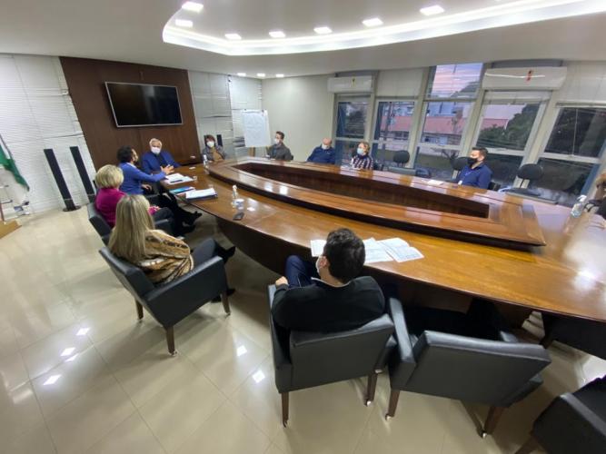 Diretor-presidente da Fomento Paraná e assessores foram recebidos pelo prefeito de Guarapuava, Celso Góes.