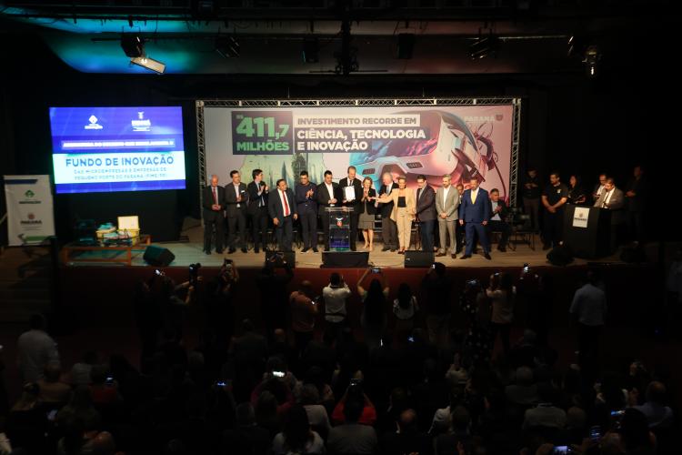 Decretos estaduais foram assinados nesta terça (11), em evento no Museu Oscar Niemeyer