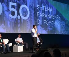 Heraldo Neves, diretor-presidente da Fomento Paraná, em palestra durante o evento Governo 5.0, em Foz do Iguaçu.