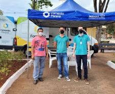 Atendimento da Caravana de Crédito Turismo da Fomento Paraná em Santa Inês.