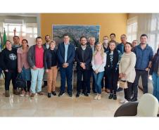 Reunião com o prefeito de Barbosa Ferraz, Edenilson Miliossi, e a vice-prefeita, Lucinete Sanches