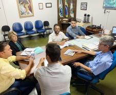 Reunião em Bandeirantes como o prefeito Jaelson Matta.