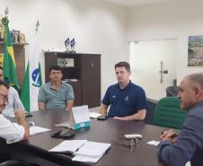 O prefeito de Douradina, Oberdan José Oliveira, recebeu a equipe da Fomento Paraná nesta quinta