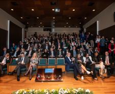 Plateia da solenidade de posse da nova diretoria e conselho fiscal da ABDE, em Brasília.