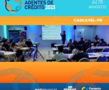 Registro do encontro regional de agentes de crédito em Cascavel.