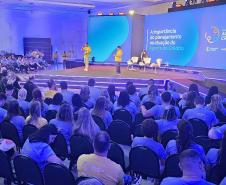 Fomento Paraná e Sebrae/PR promovem encontro para capacitar agentes de crédito